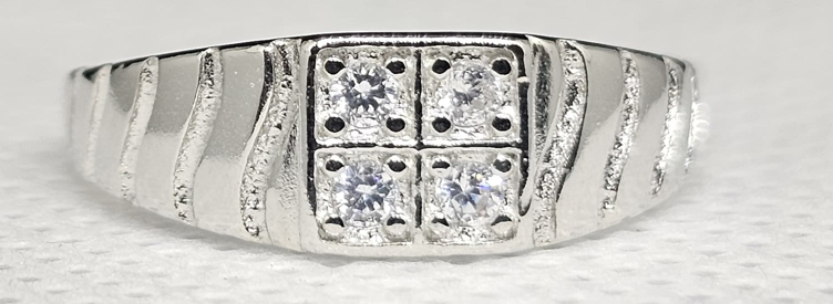Bold Silver Unisex Band Ring with Geometric CZ Setting