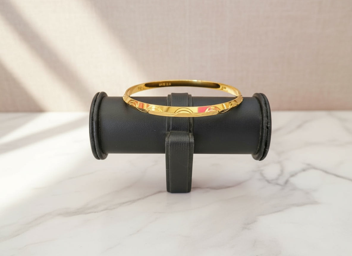 Elegant Gold Kada with Wave Design