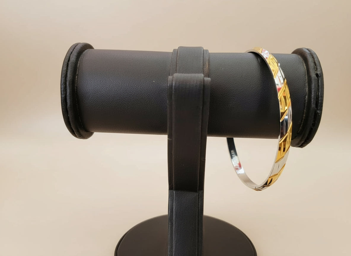 Elegant Dual-Tone Geometric Pattern Kada for Men