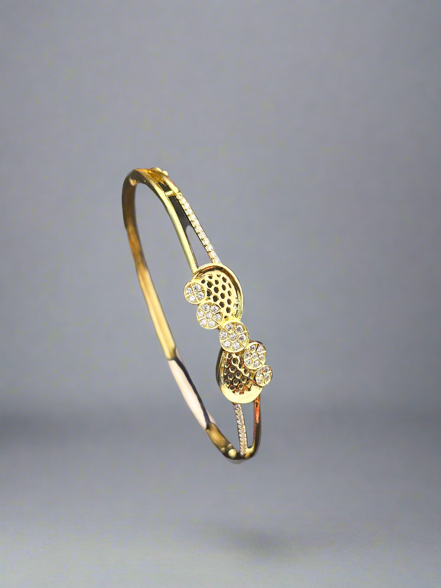 Elegant 92.5 Hallmark Silver Diamond Bracelet with Floral Accents