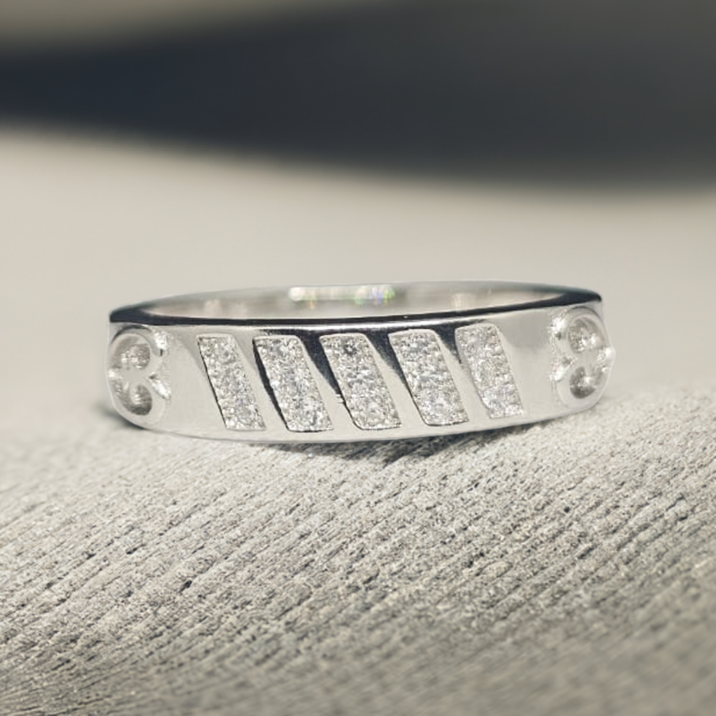 Minimalist Sterling Silver Minimalist Sterling Silver Band Ring with CZ Inlay