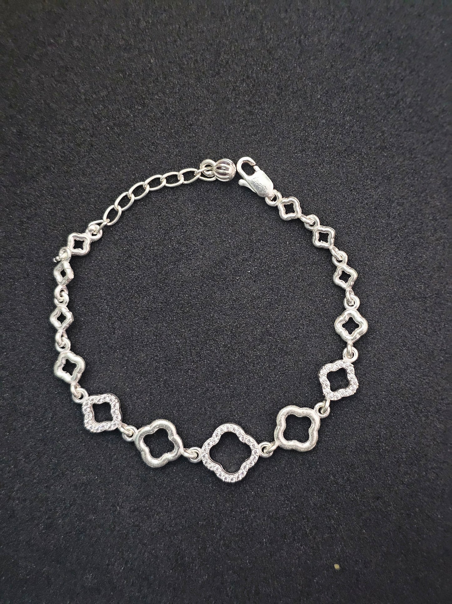 Sterling Silver with Cubic Zirconia Accents Delicate Floral Motif Bracelet - Sterling Silver & CZ Sparkle