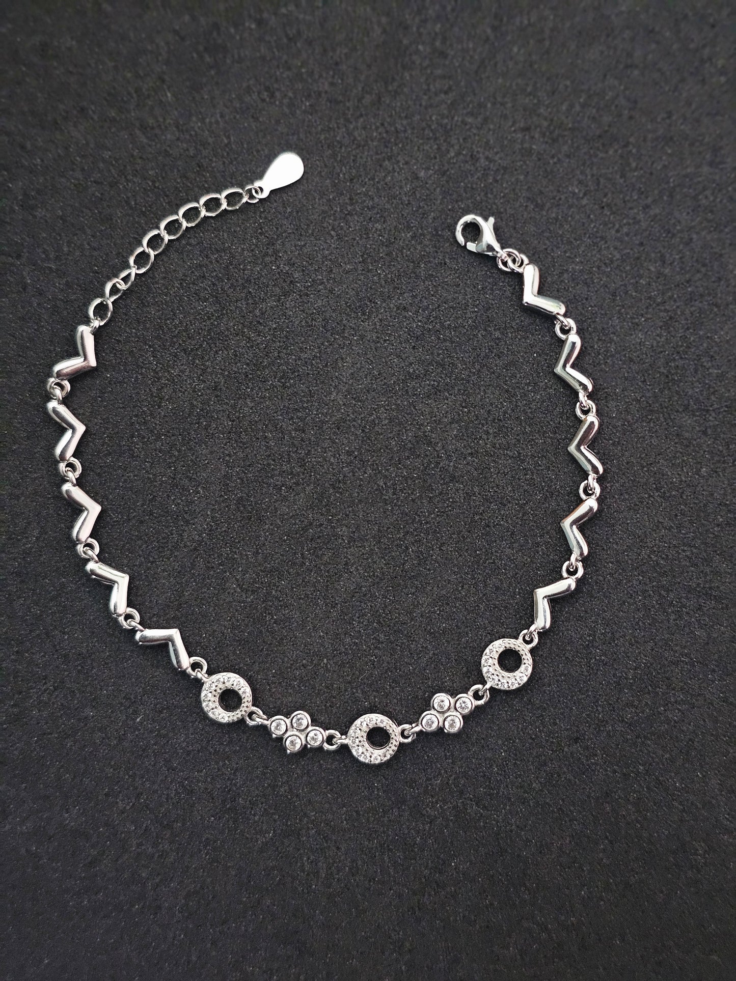 Elegant Sterling Silver Geometric Link Bracelet with Cubic Zirconia Accents