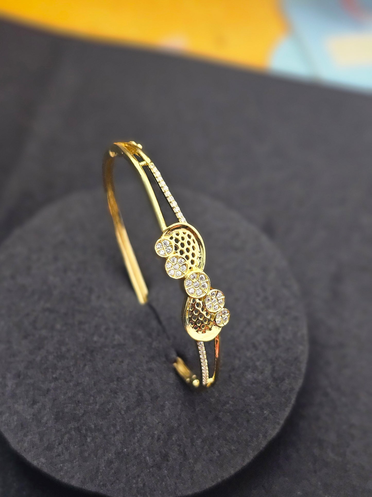 Elegant 92.5 Hallmark Silver Diamond Bracelet with Floral Accents