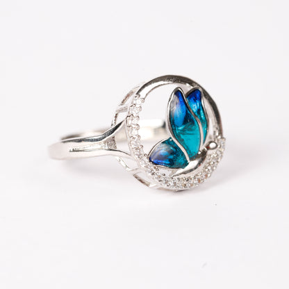 Butterfly Feeding Diamond Ring