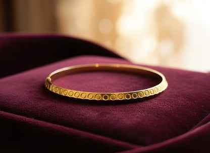 Elegant Silver with Gold-Plated Dual DesignTextured Kada for Gents