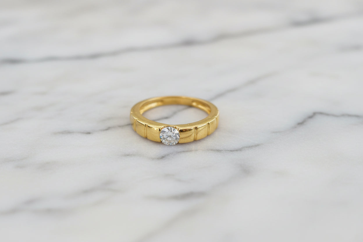 Luxury 92.5 Sterling Silver Gold Coated Solitaire Ring