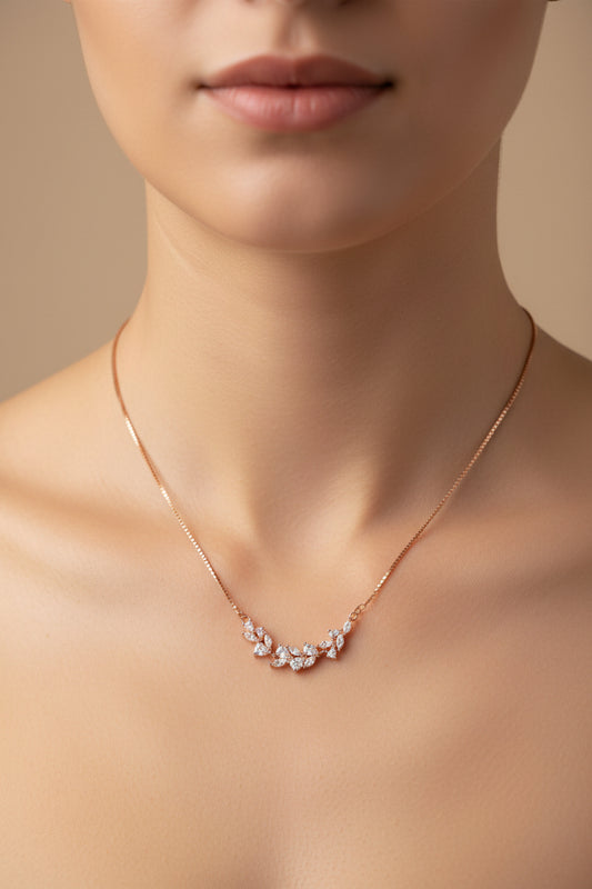 Luxury 92.5 Sterling Silver Interlocking Quatrefoil Clover Necklace