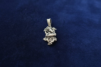 Pure 92.5 Silver Musical Ganesha Pendant with Dholak