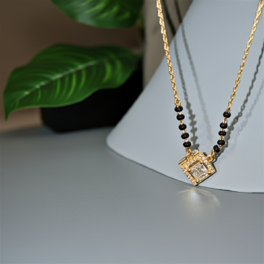 Stylish Pure Silver Black Bead Chain with Modern Pendant
