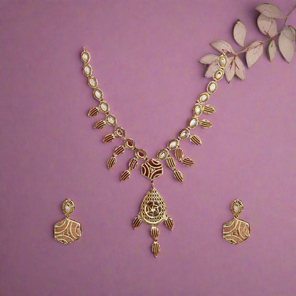 handcrafted_silver_necklace