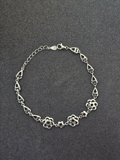 Elegant Silver Blossom Link Bracelet