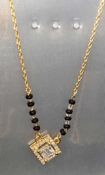 Stylish Pure Silver Black Bead Chain with Modern Pendant